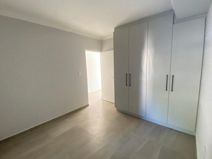 1 Bedroom Property for Sale in Table View Western Cape